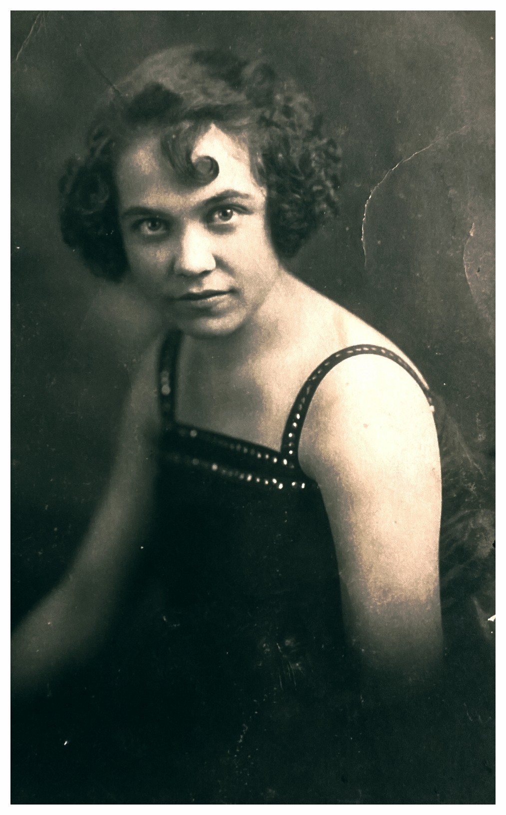 Mary M Smith (1912-1975)
